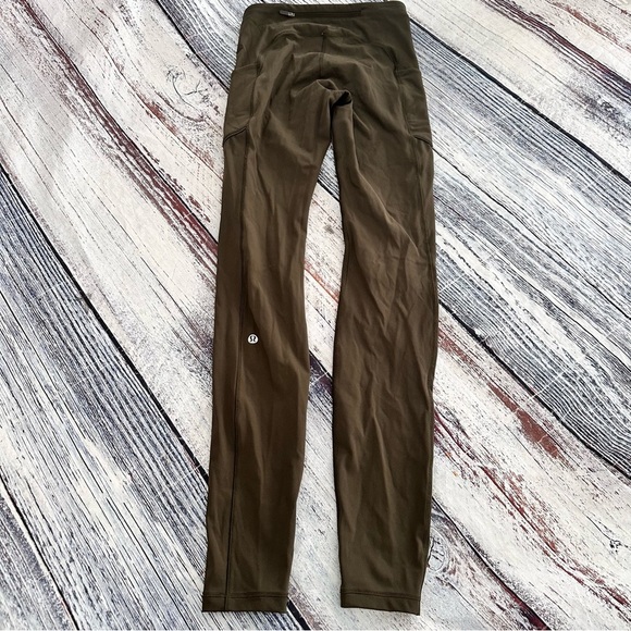 Lululemon Speed Up Tight *Full-On Luxtreme 28"​ - Picture 5 of 9